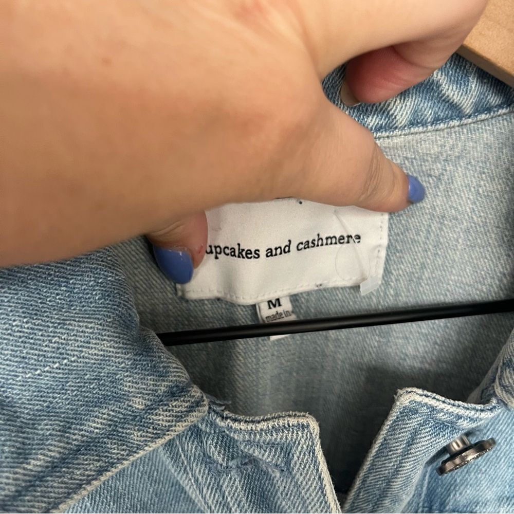 Cupcakes and Cashmere Affleck Embroidered Star Denim Jacket - Picture 8 of 11